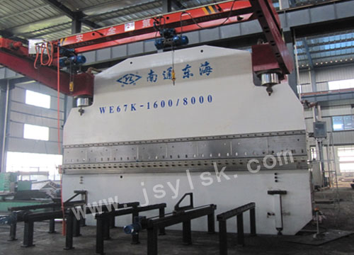 WE67K-1600/8000大型折彎?rùn)C(jī)