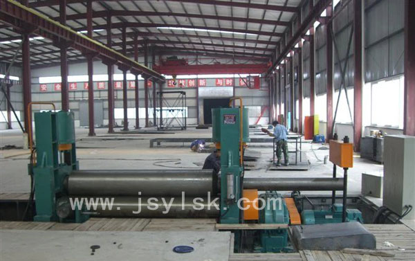 液壓三輥對稱式卷板機