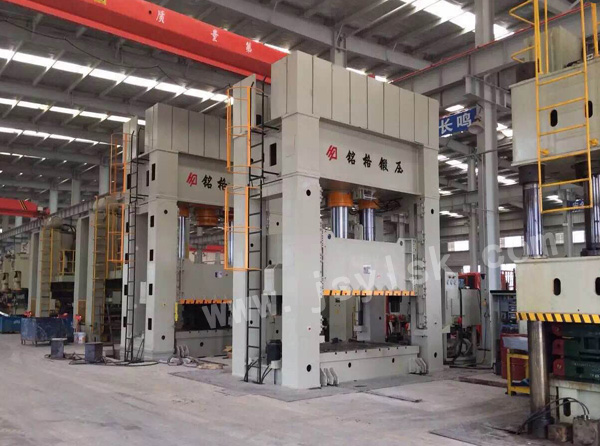 YL27系列框架式液壓機