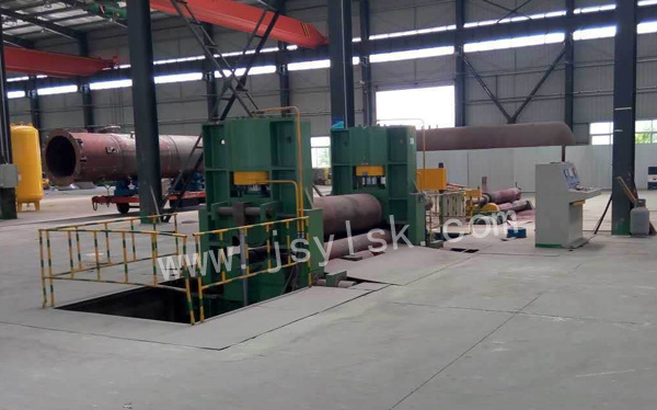 中小型上輥萬(wàn)能式卷板機(jī)