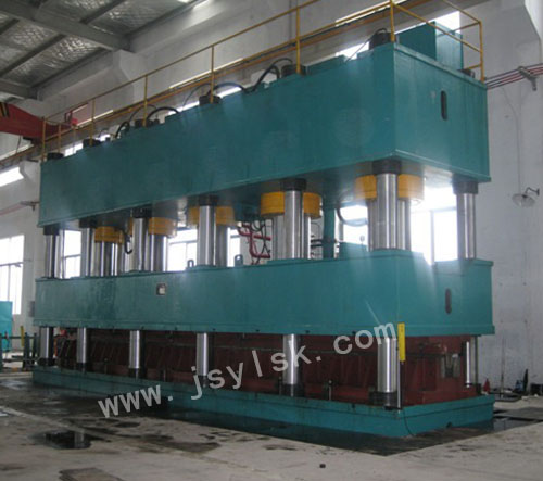 YL32-4500T液壓機(jī)