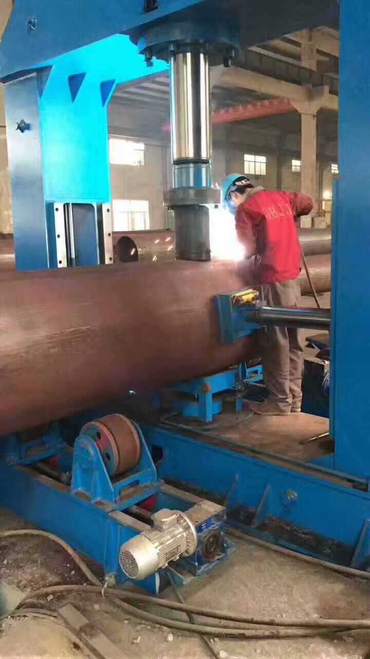 南通東海機(jī)床集團(tuán)制管/鐵塔專用設(shè)備