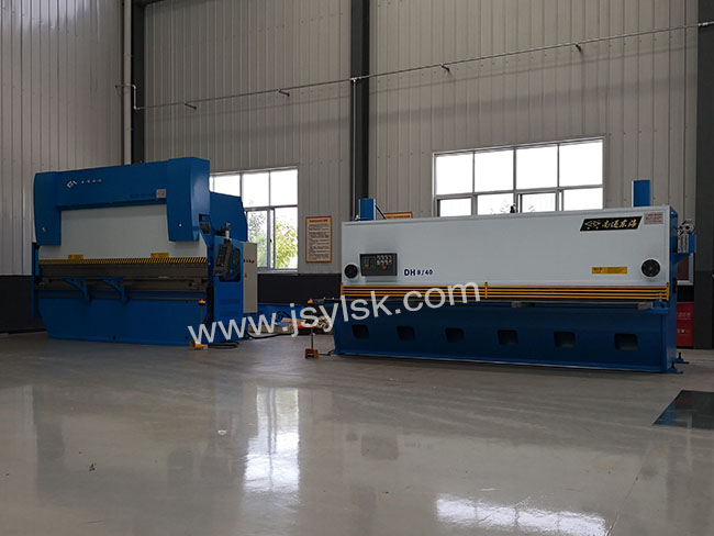 QC11Y-8*4000液壓剪板機(jī)