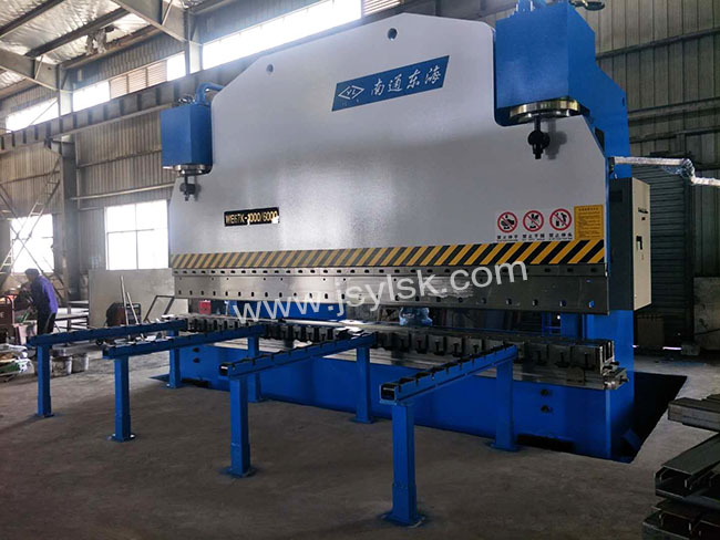 WE67K-1000/6000大型折彎機(jī)